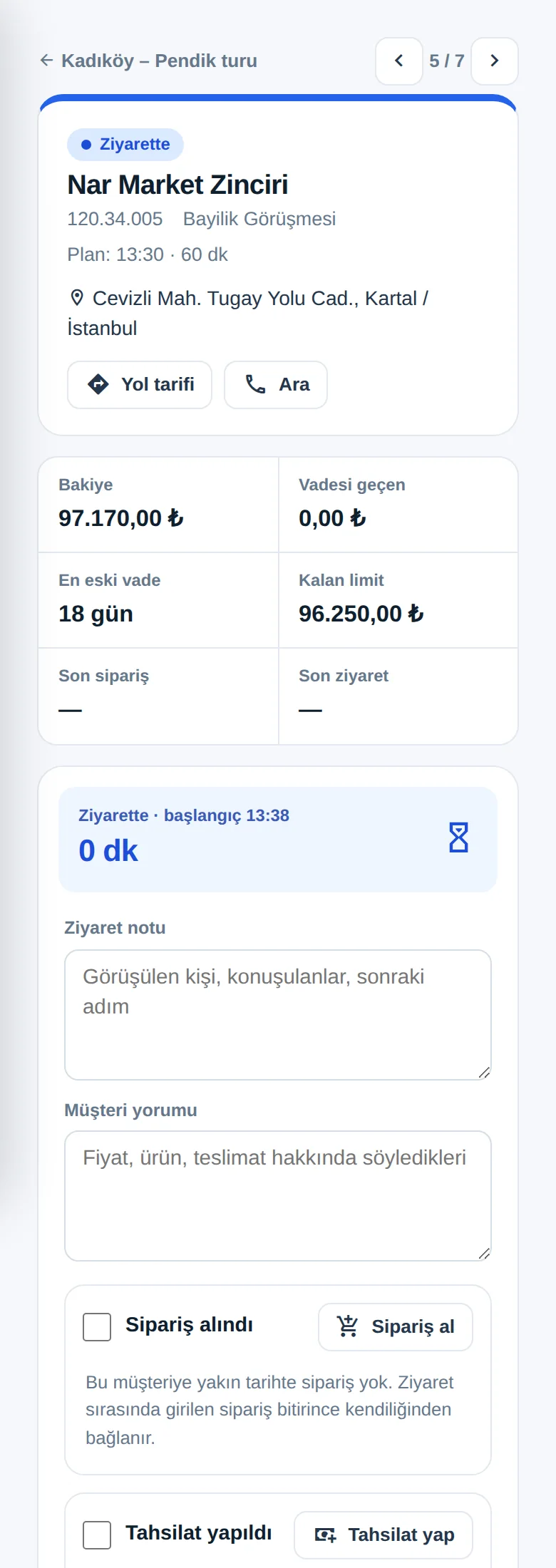 Telefonda ziyaret ekranı: müşteri özeti, not alanları, sipariş ve tahsilat bağlama (örnek veri)